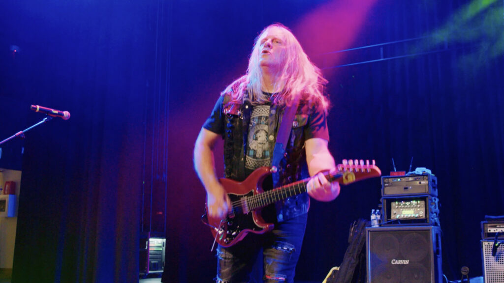 Scott Ramsay live at Riverside Municipal Auditorium with Maiden United